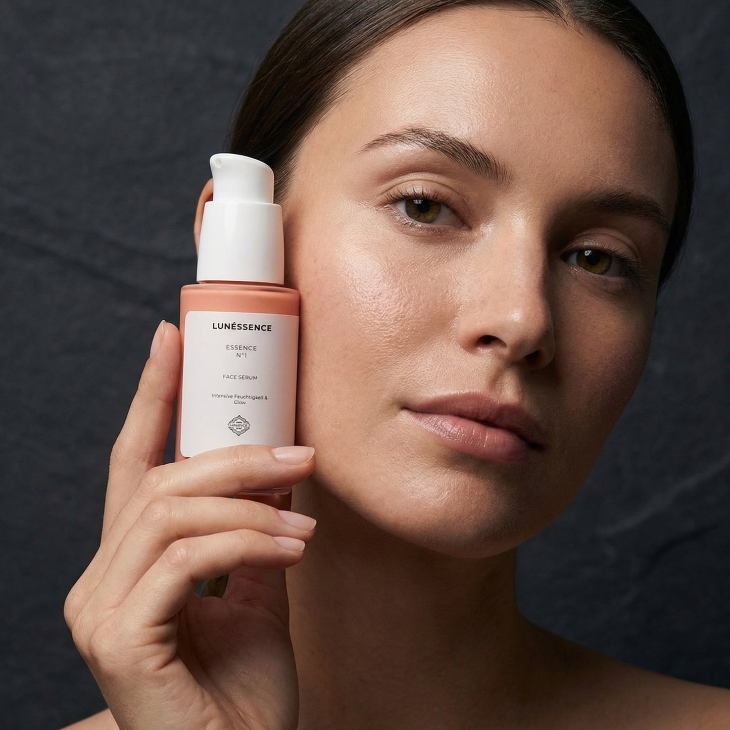 ESSENCE N°1 — Face Serum